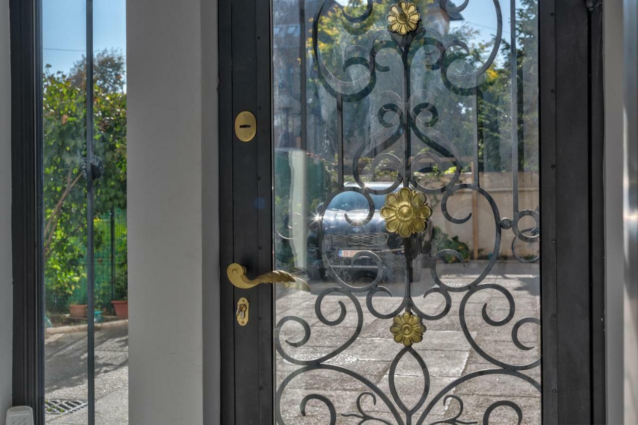 Apartament Le Park Bukareszt Zewnętrze zdjęcie